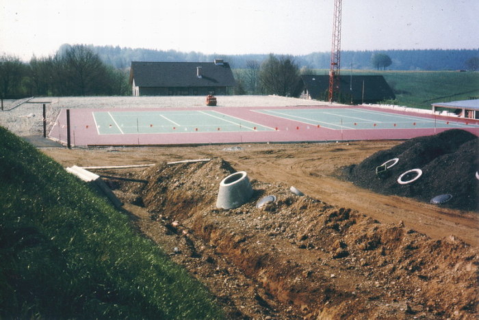 Bau Tennisanlage 08